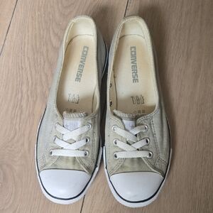 CONVERSE Chuck Taylor All Star Ballet Slip On Shoes Sz 7.5